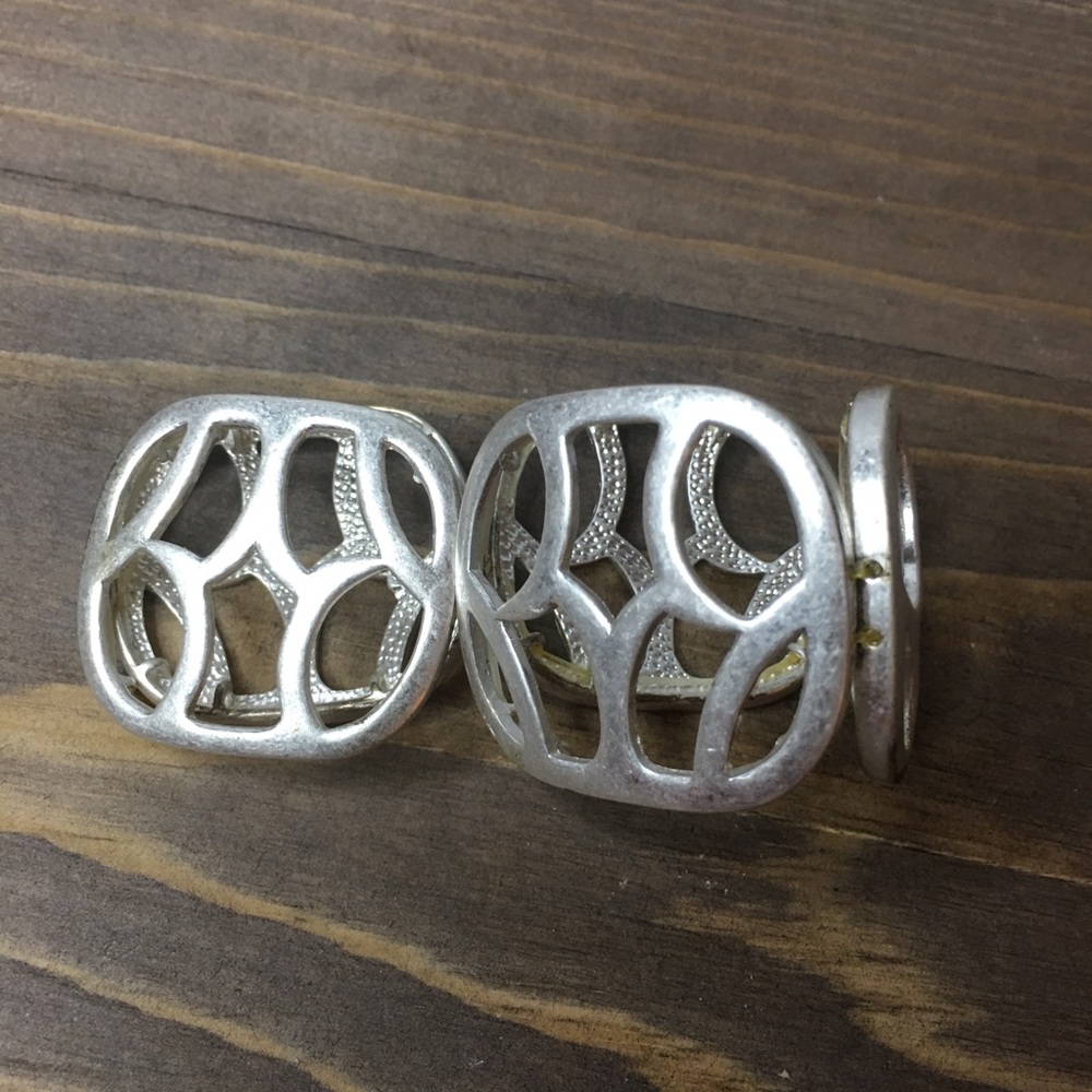 Silver stretch bracelet